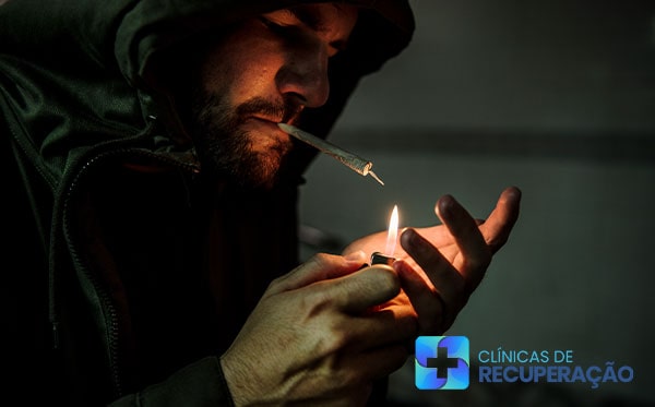 Usuário de Droga de São Sebastião do Rio Preto - MG - Internação e Tratamento em Clínica de Reabilitação 